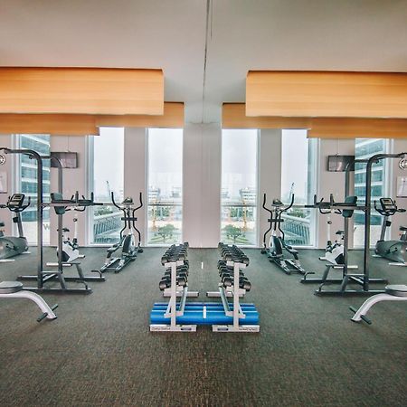 Js Luwansa Hotel & Convention Center Джакарта Екстериор снимка